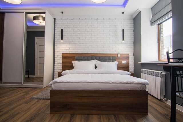 Апартаменты LUX Apartment near Arena City Киев-22